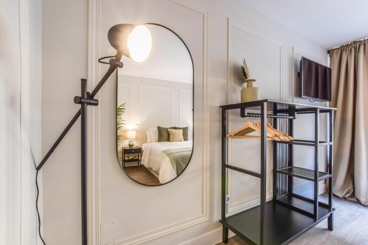 Acogedor Apartamento Gran Via -No Ascensor- Madryt Zewnętrze zdjęcie