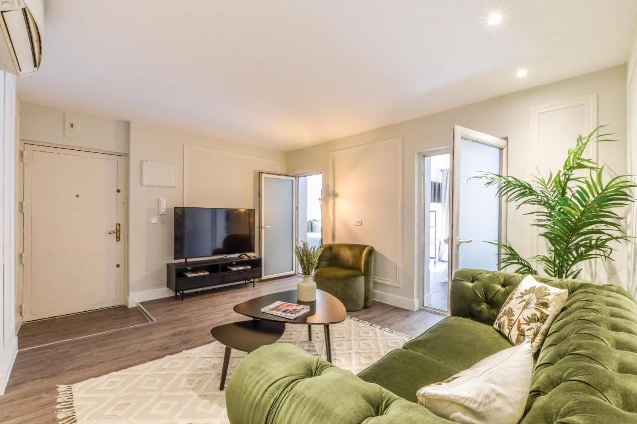 Acogedor Apartamento Gran Via -No Ascensor- Madryt Zewnętrze zdjęcie